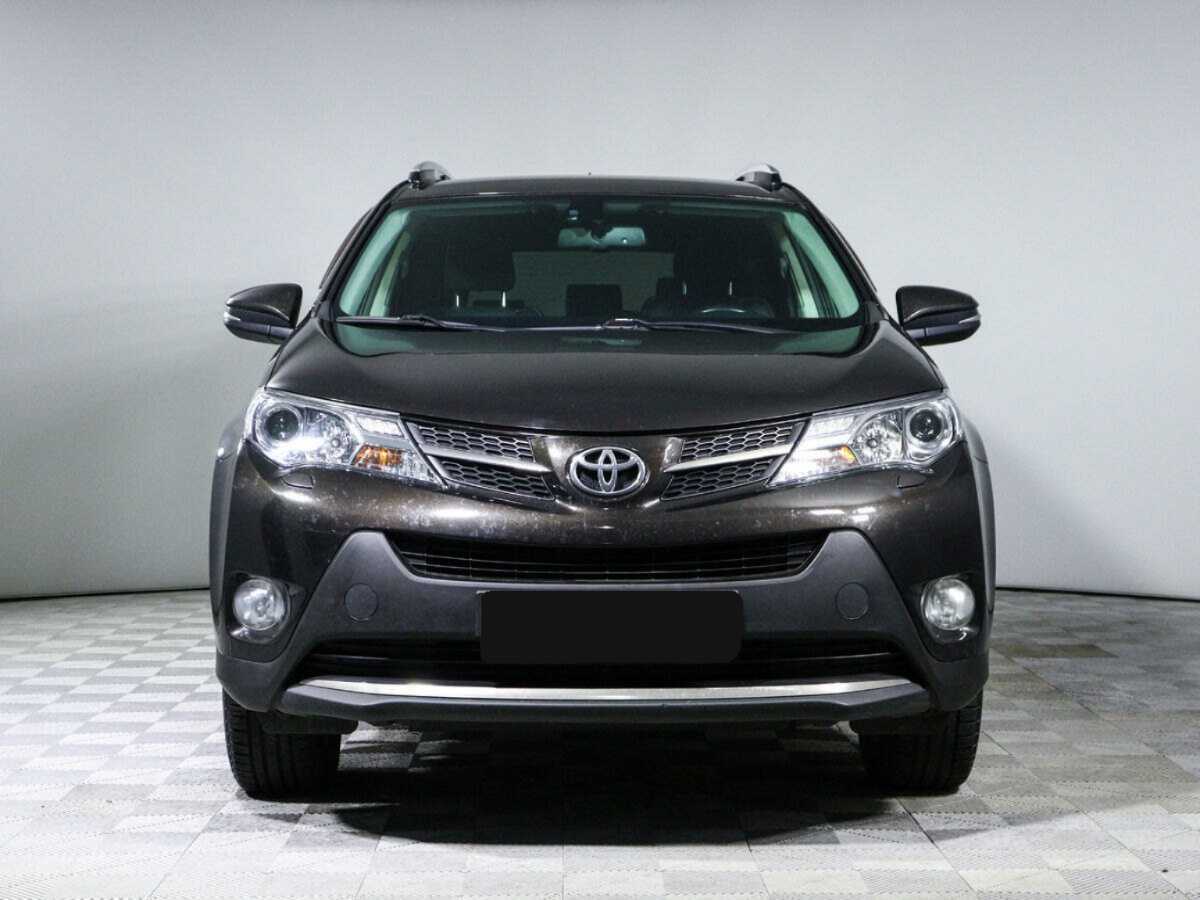 Toyota RAV4 с пробегом — 2013 год. Фото: #1