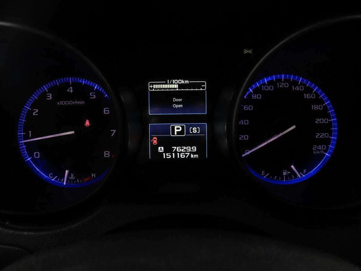 Subaru Outback с пробегом — 2017 год. Фото: #9