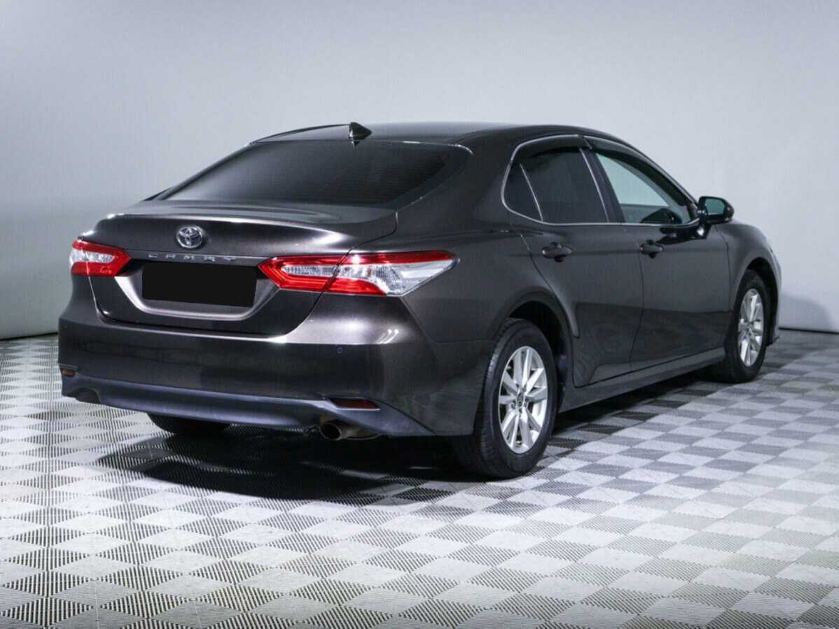 Toyota Camry с пробегом — 2020 год. Фото: #4