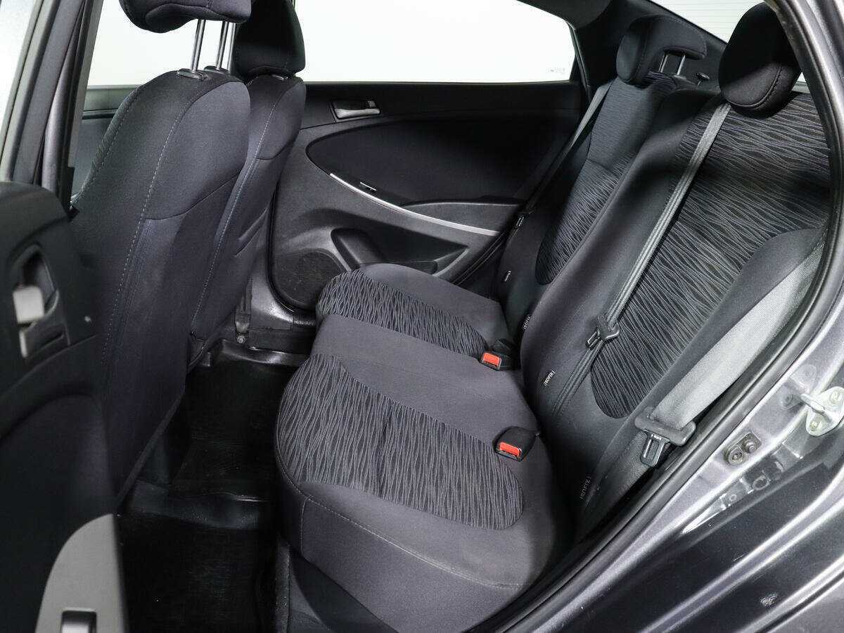 Hyundai Solaris с пробегом — 2016 год. Фото: #8