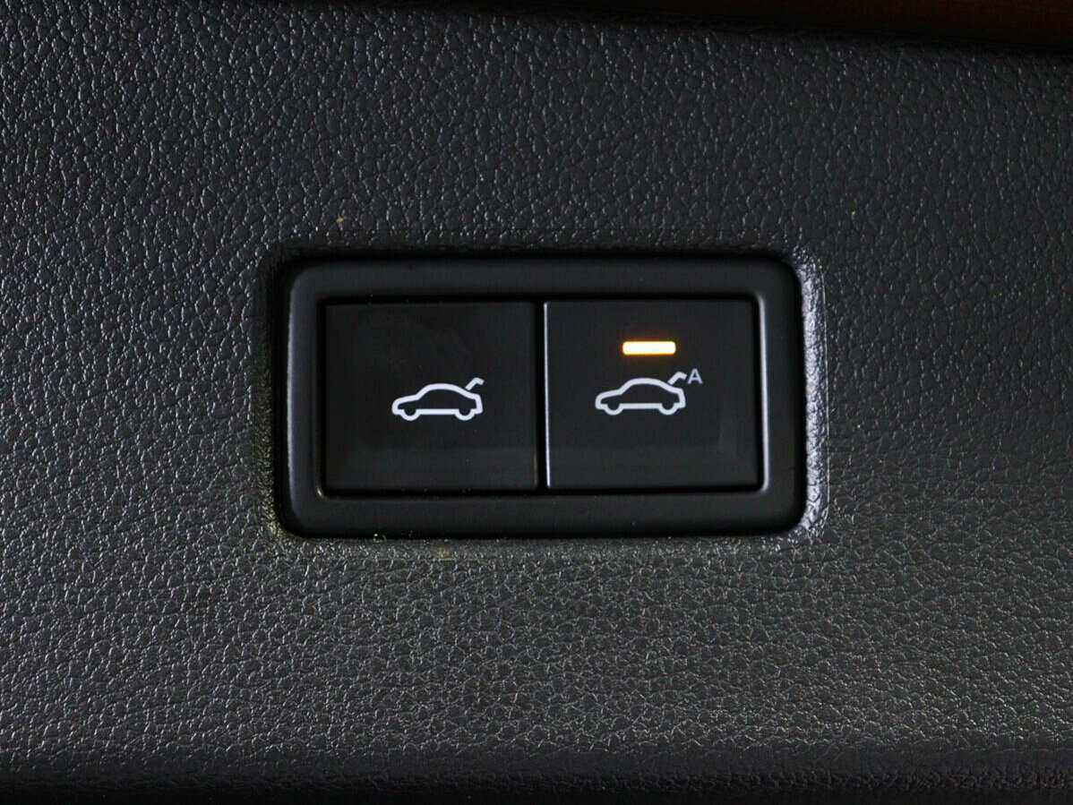 Volkswagen Tiguan с пробегом — 2021 год. Фото: #13