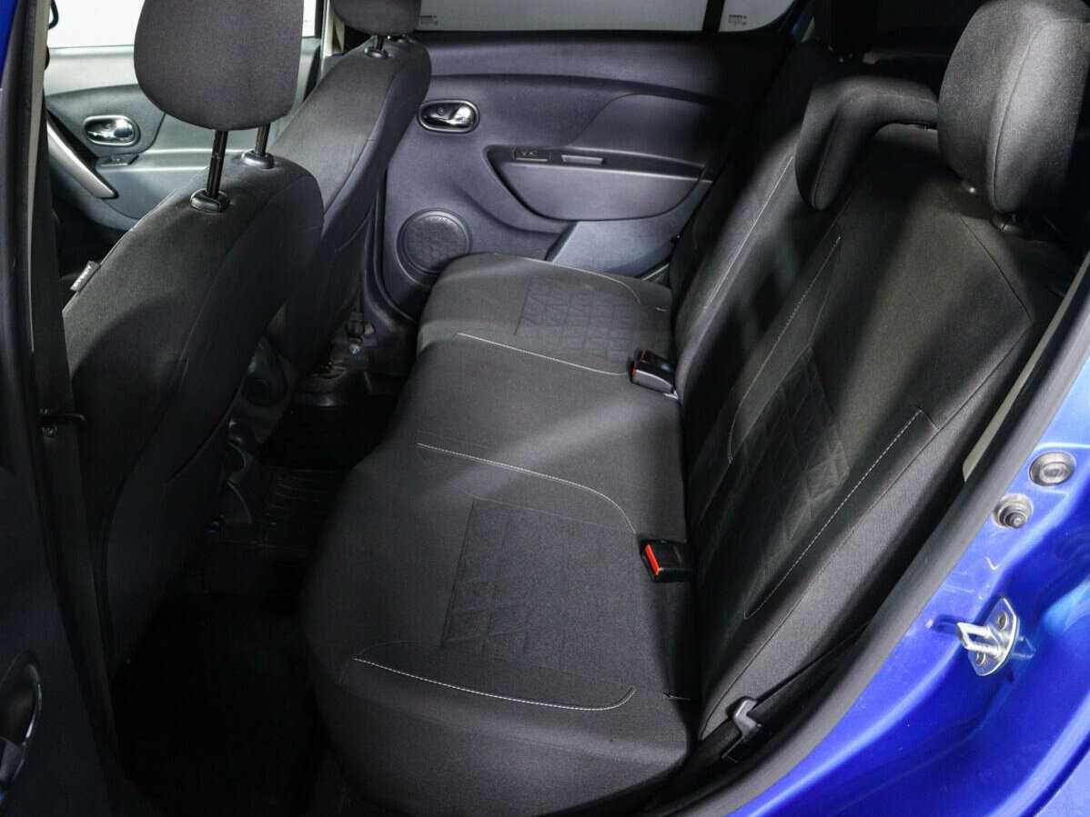 Renault Sandero с пробегом — 2018 год. Фото: #7
