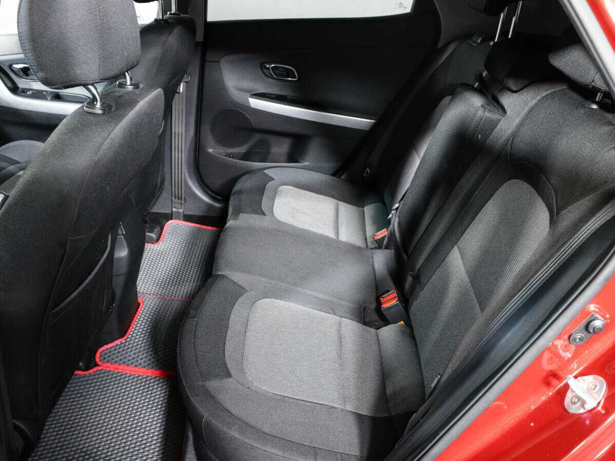 Kia Ceed с пробегом — 2016 год. Фото: #9