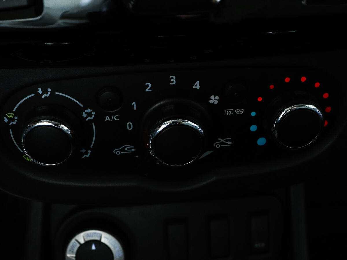 Renault Duster с пробегом — 2016 год. Фото: #12