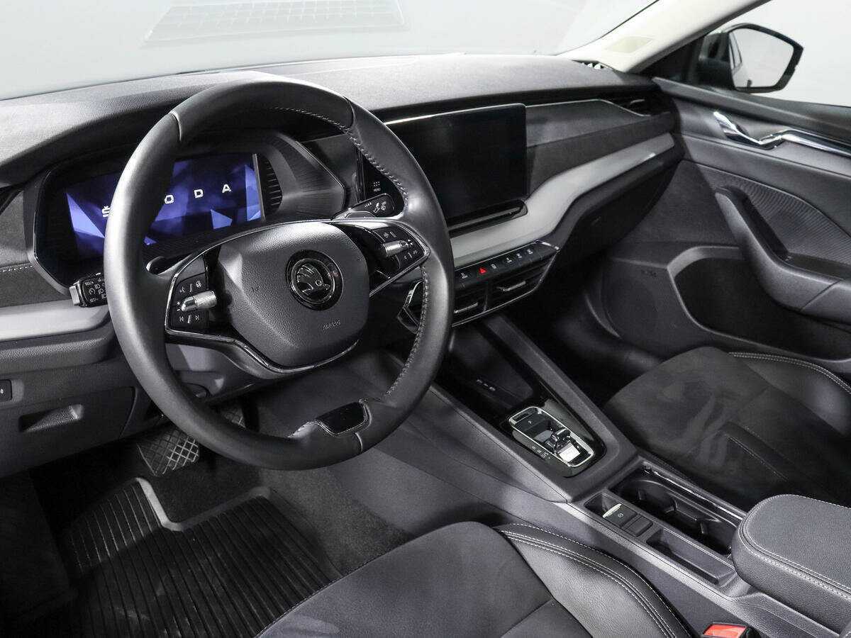Skoda Octavia с пробегом — 2021 год. Фото: #11