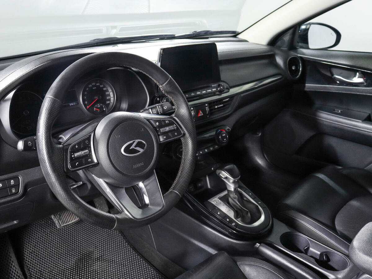 Kia Cerato с пробегом — 2019 год. Фото: #12