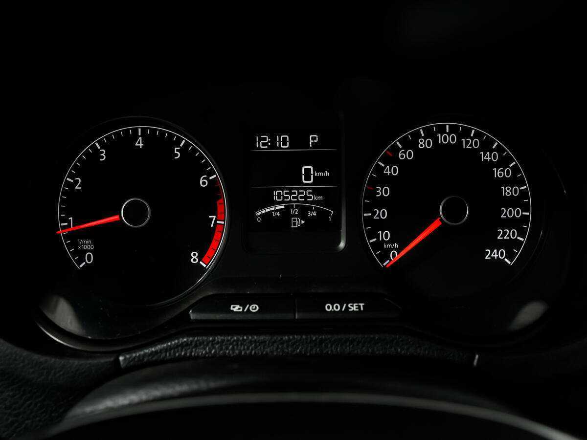 Volkswagen Polo с пробегом — 2018 год. Фото: #9