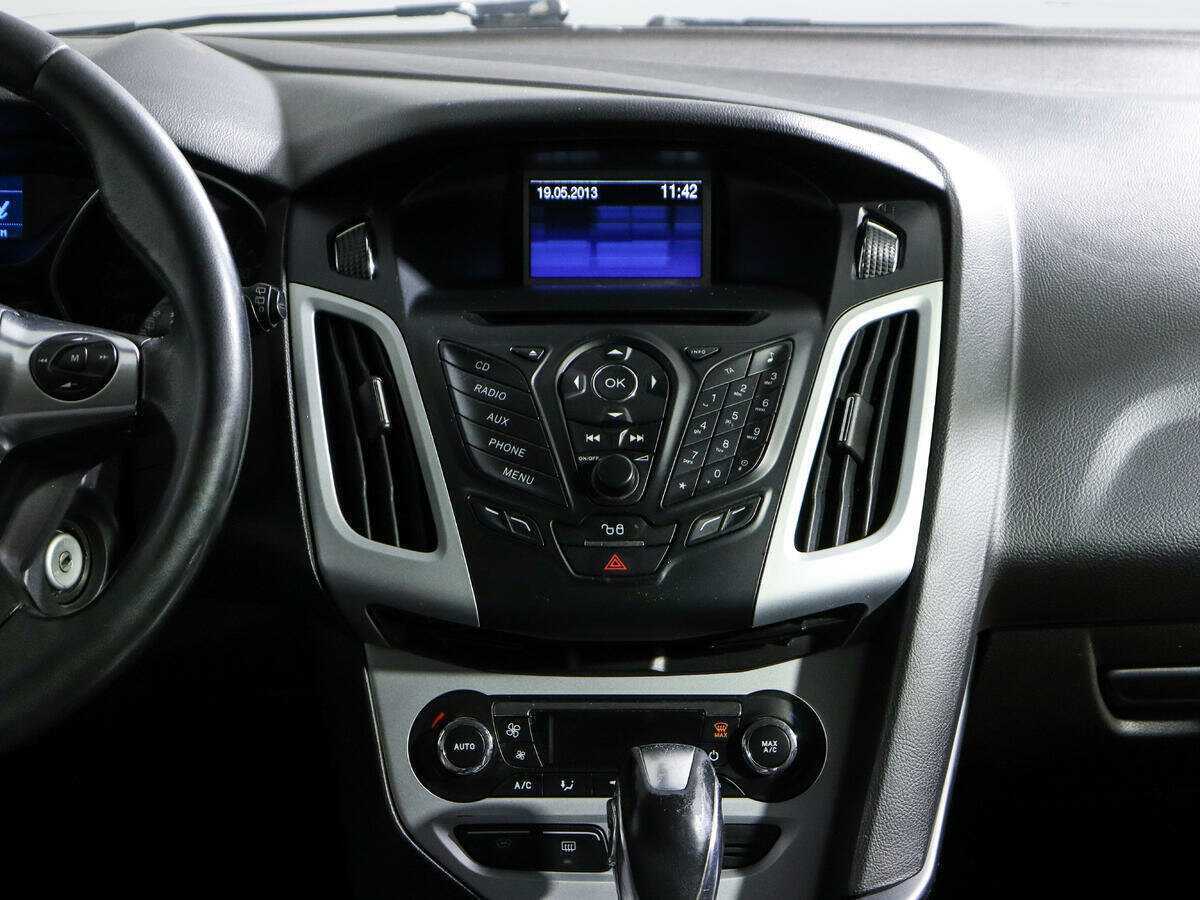 Ford Focus с пробегом — 2013 год. Фото: #12