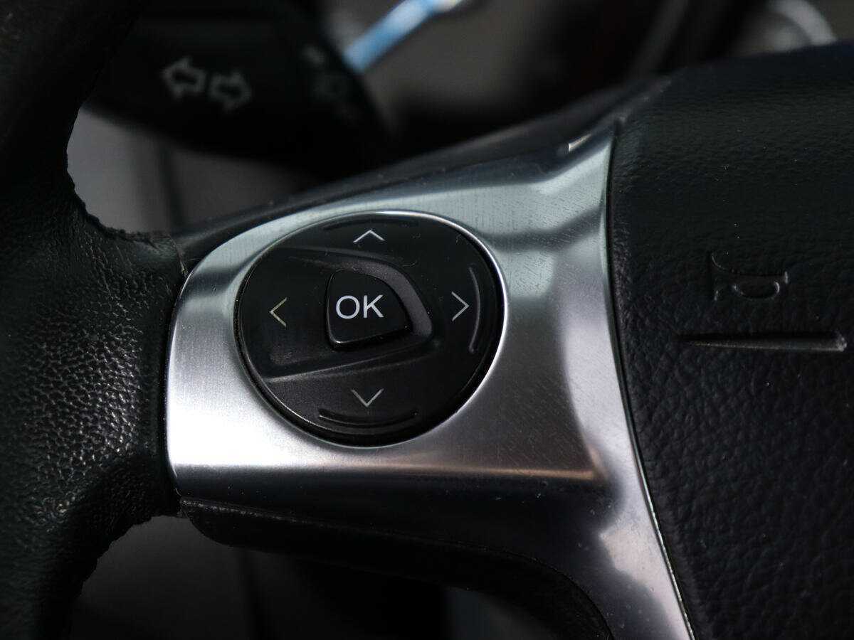 Ford Focus с пробегом — 2013 год. Фото: #16