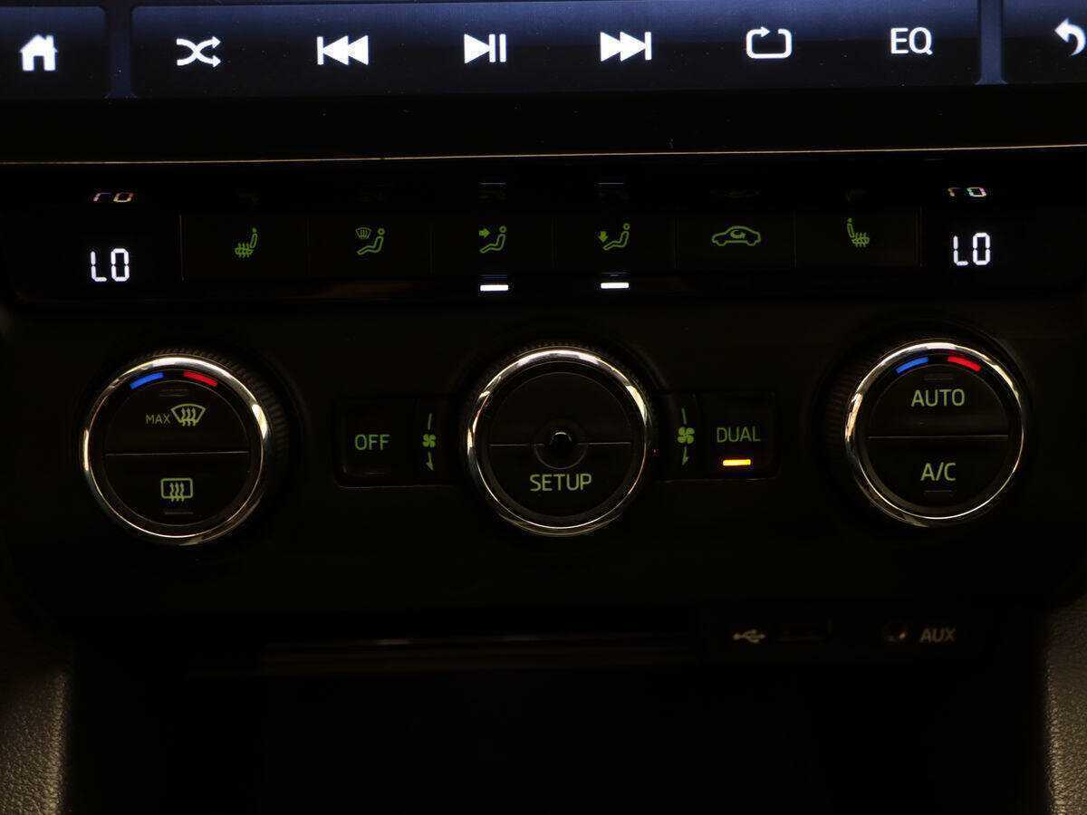 Skoda Octavia с пробегом — 2013 год. Фото: #17