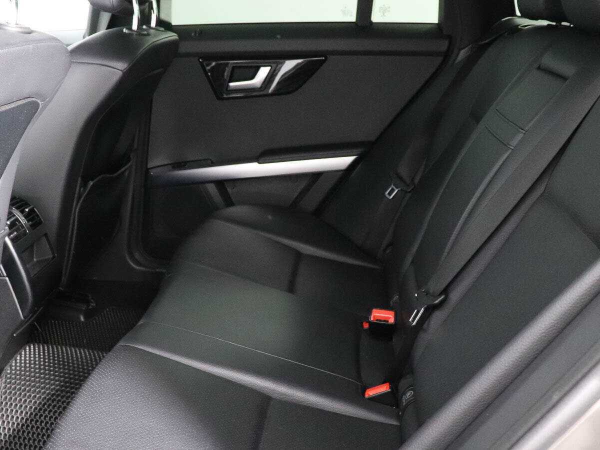 Mercedes-Benz GLK-Класс с пробегом — 2014 год. Фото: #12