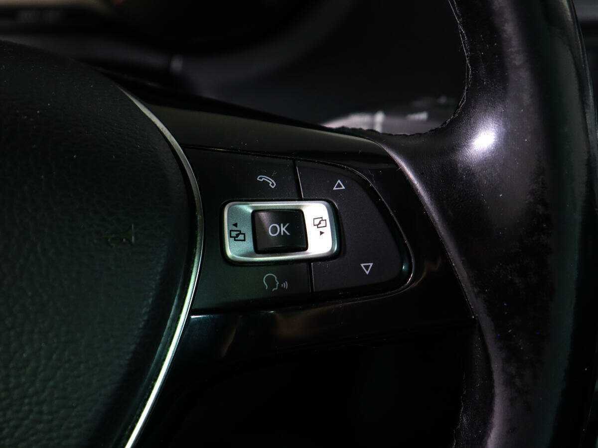 Volkswagen Polo с пробегом — 2017 год. Фото: #15