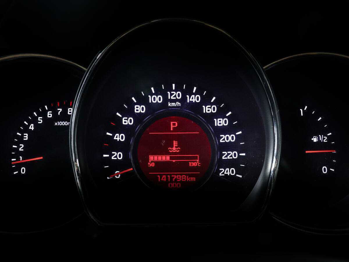 Kia Ceed с пробегом — 2012 год. Фото: #8