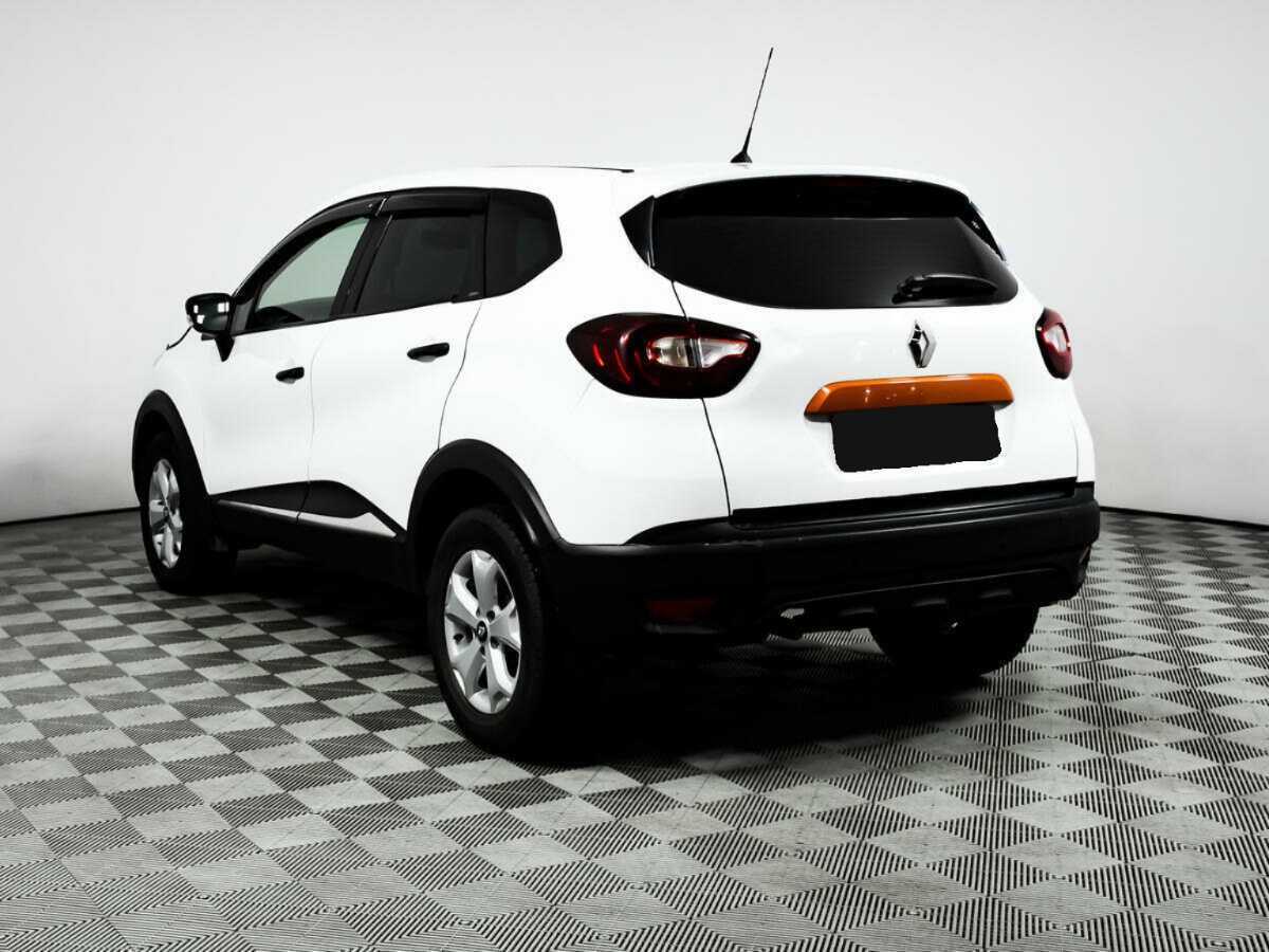 Renault Kaptur с пробегом — 2018 год. Фото: #6