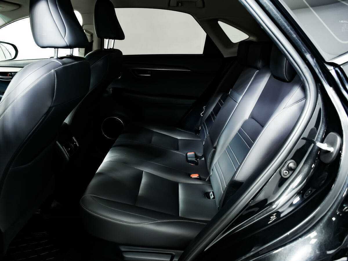 Lexus NX с пробегом — 2017 год. Фото: #11