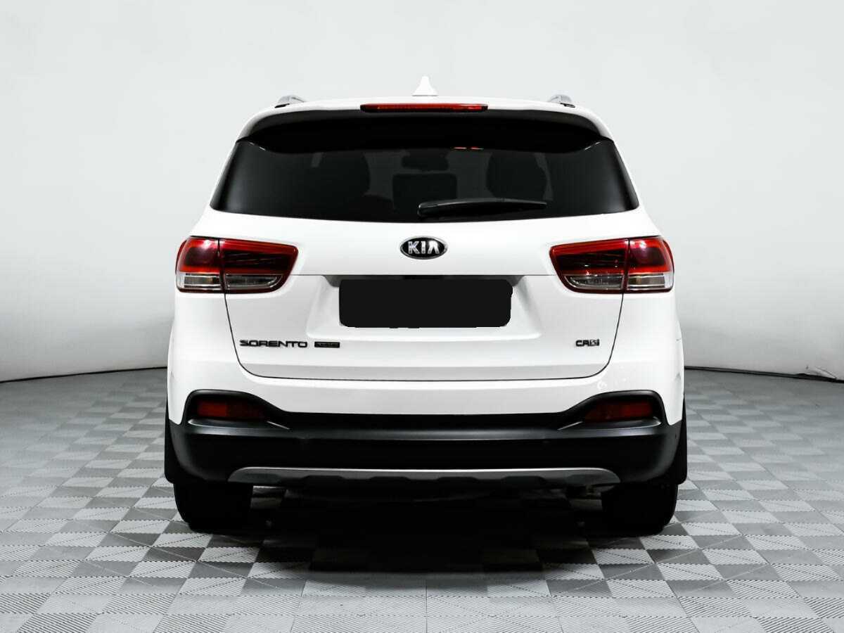 Kia Sorento с пробегом — 2016 год. Фото: #4