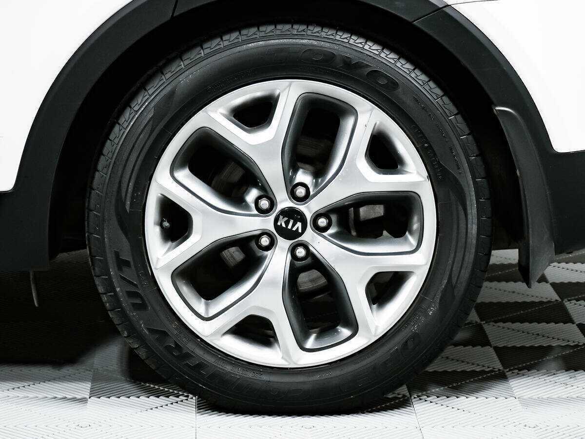 Kia Sorento с пробегом — 2016 год. Фото: #12
