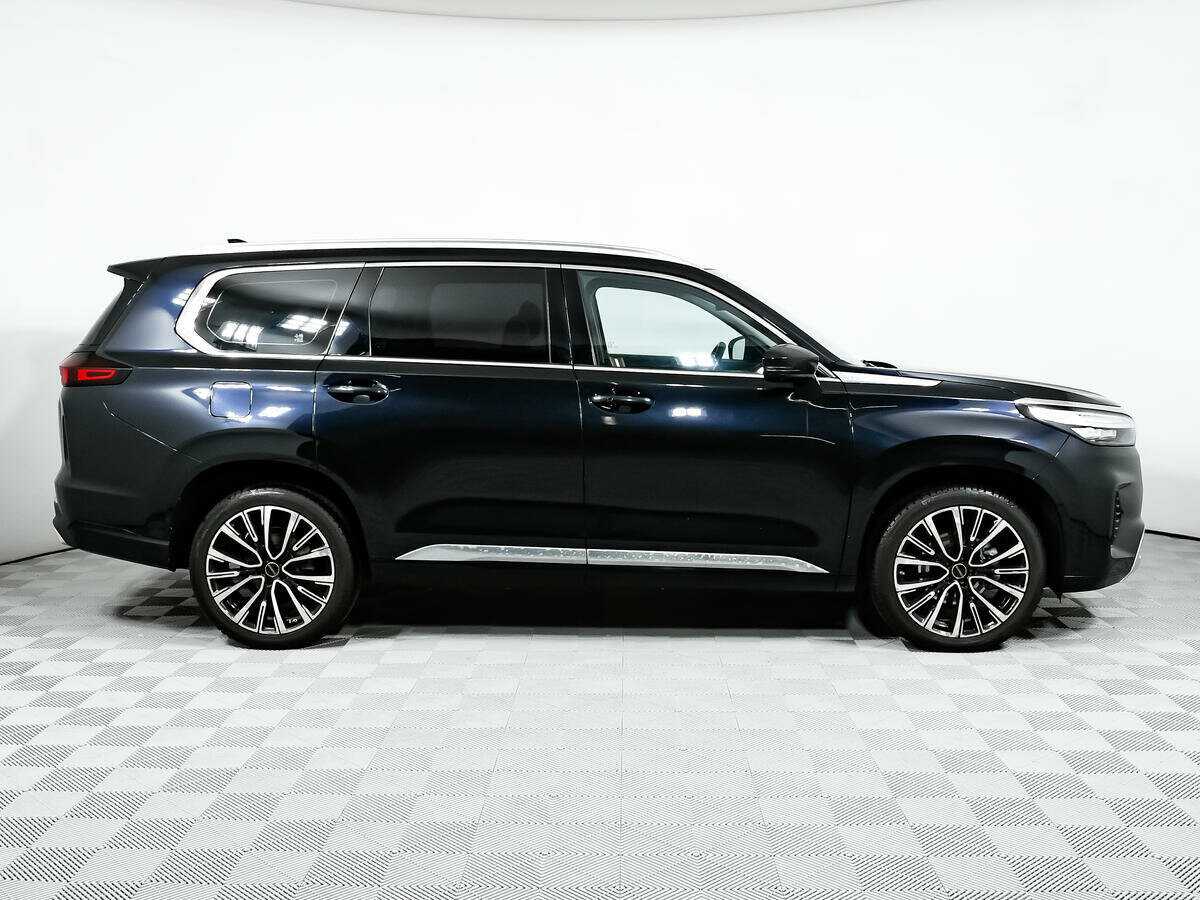 EXEED VX с пробегом — 2022 год. Фото: #3