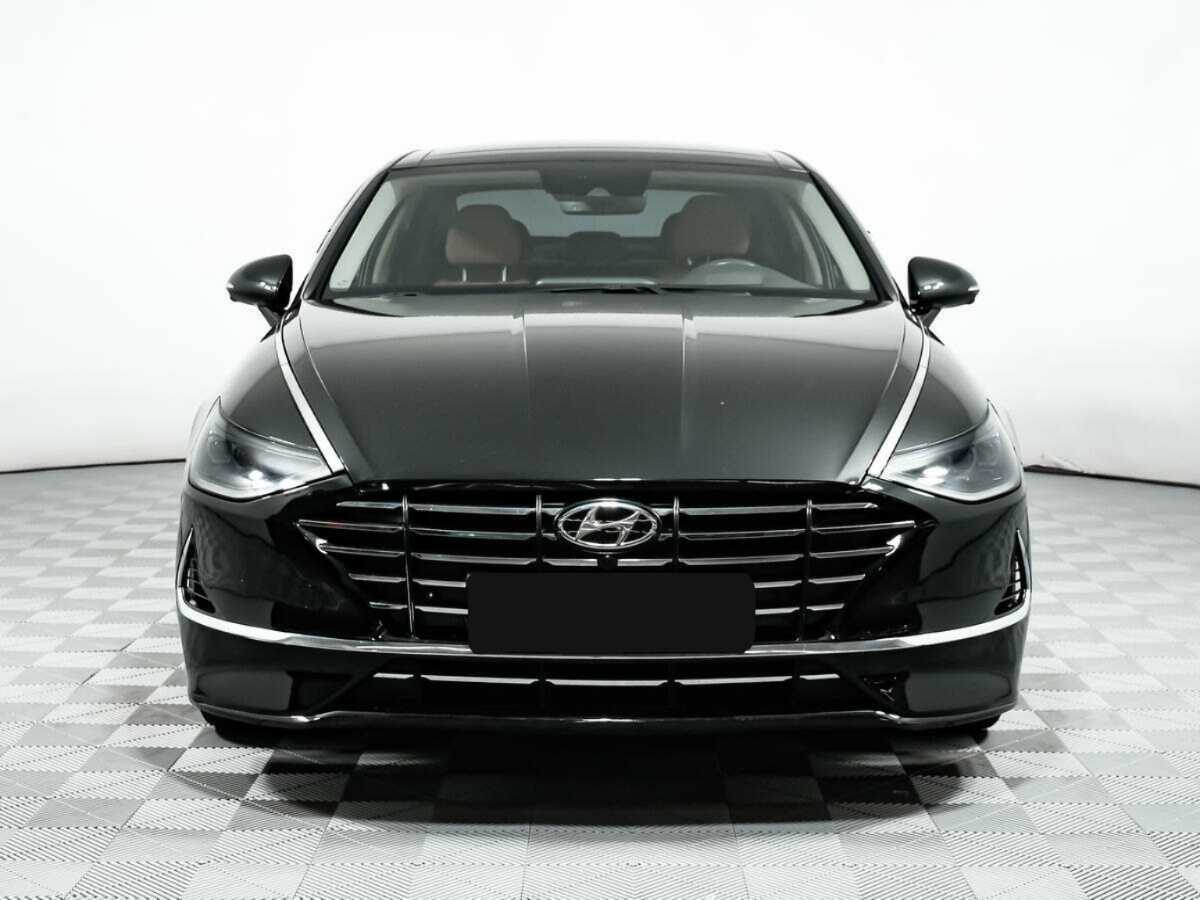 Hyundai Sonata с пробегом — 2021 год. Фото: #1