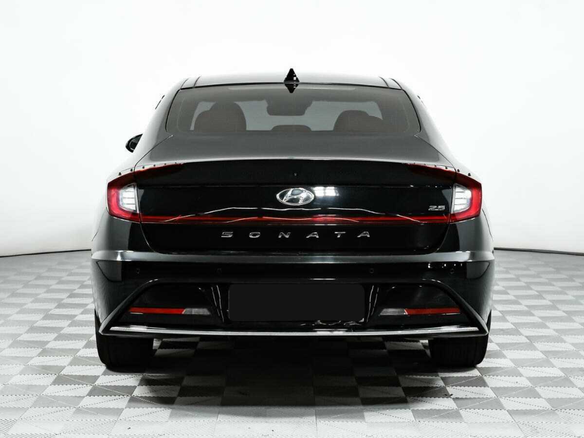 Hyundai Sonata с пробегом — 2021 год. Фото: #5