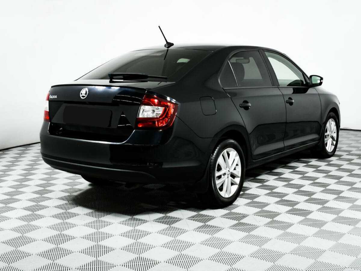 Skoda Rapid с пробегом — 2018 год. Фото: #4