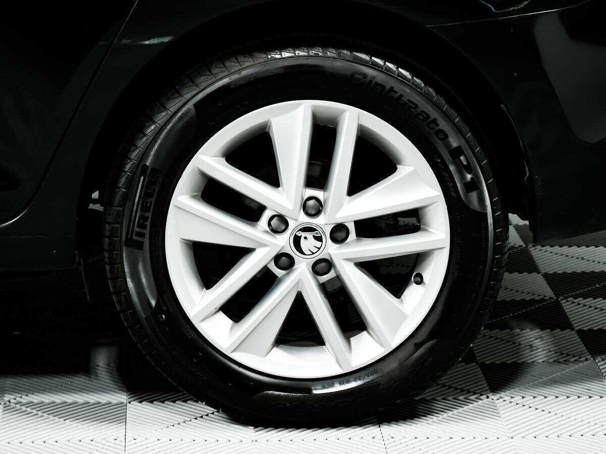 Skoda Rapid с пробегом — 2018 год. Фото: #13