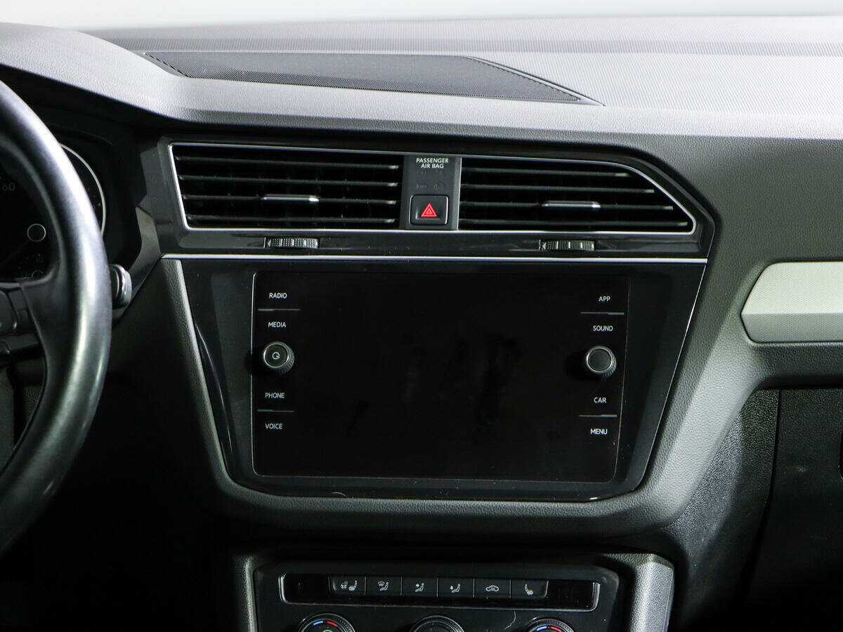 Volkswagen Tiguan с пробегом — 2020 год. Фото: #10