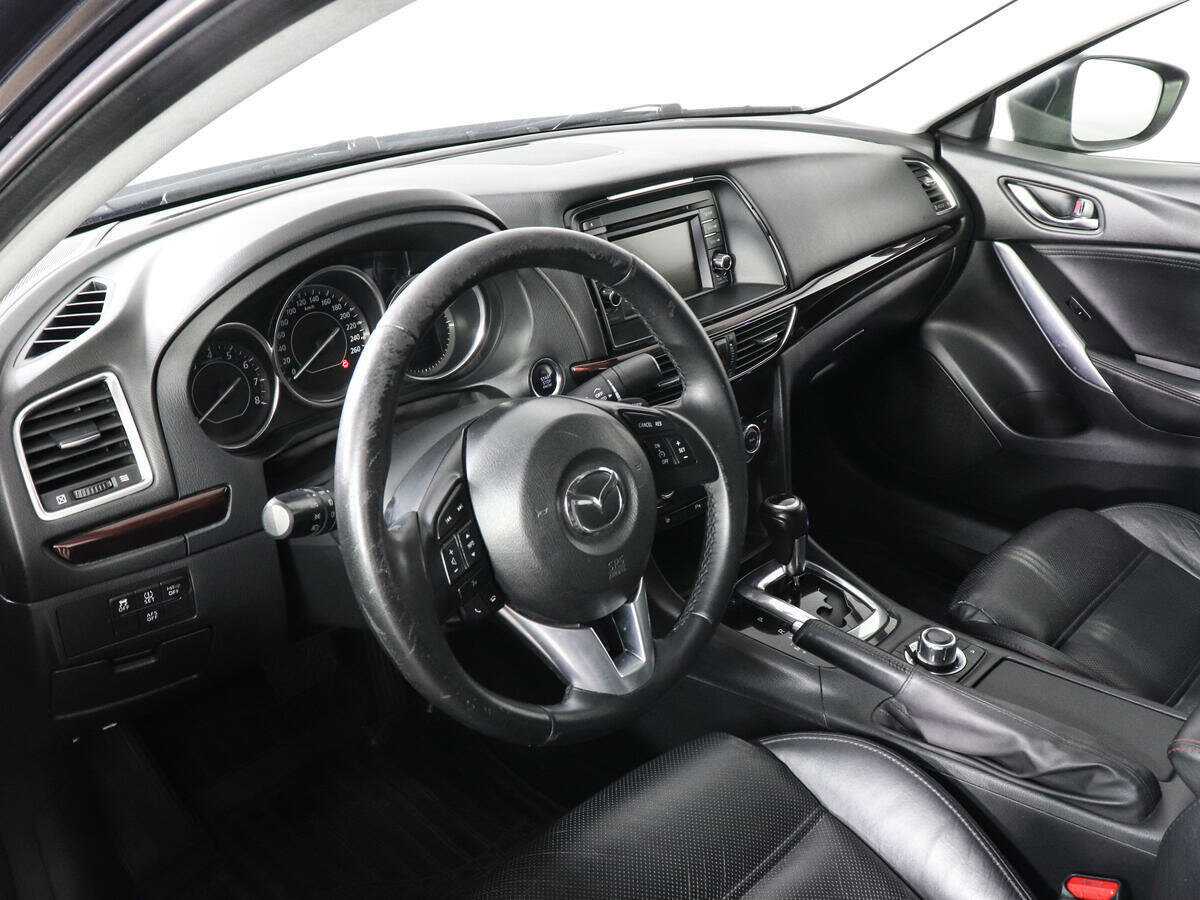 Mazda 6 с пробегом — 2014 год. Фото: #8