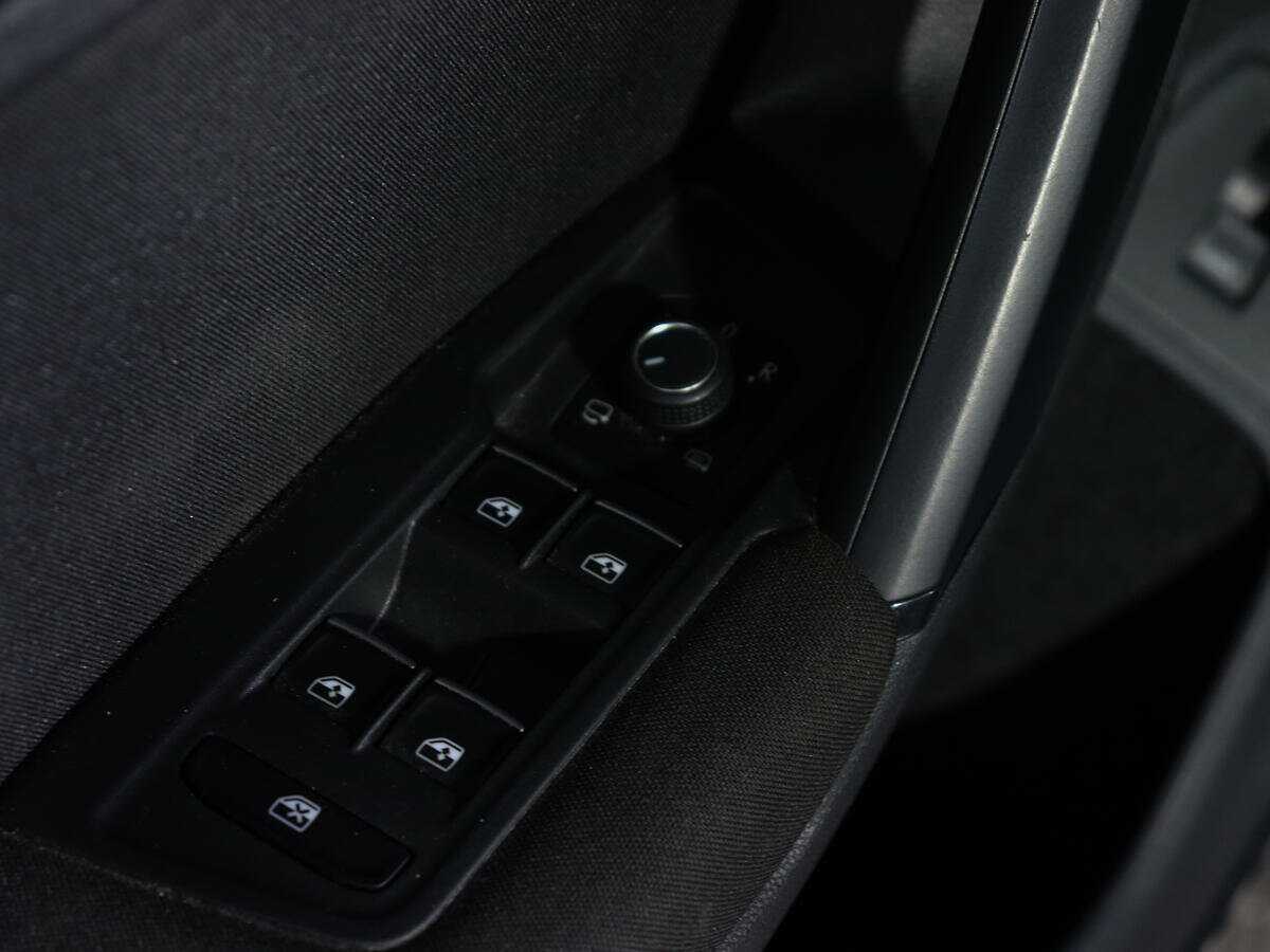 Volkswagen Tiguan с пробегом — 2017 год. Фото: #17