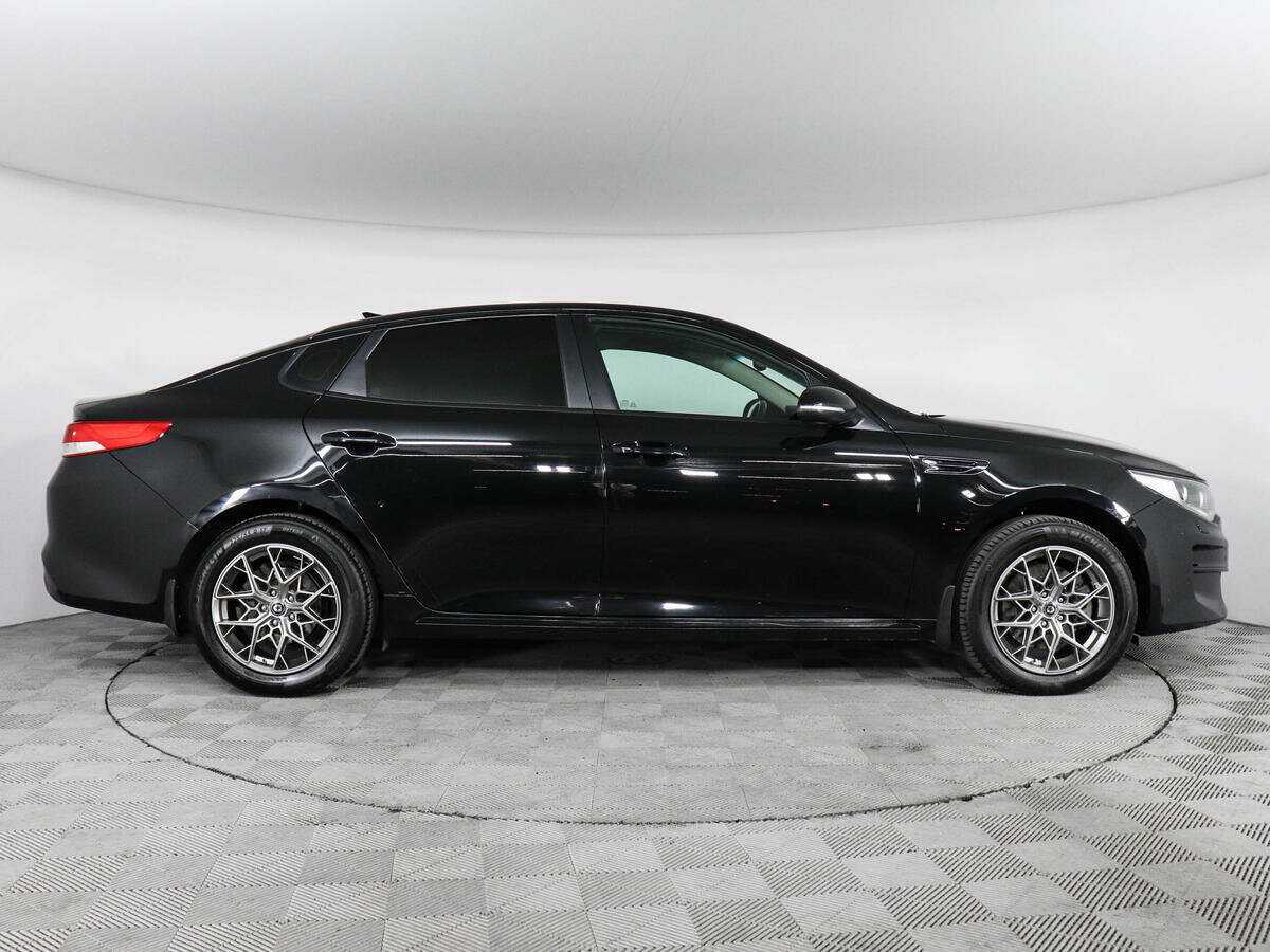 Kia Optima с пробегом — 2017 год. Фото: #3