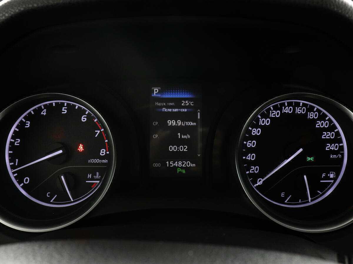 Toyota Camry с пробегом — 2019 год. Фото: #10