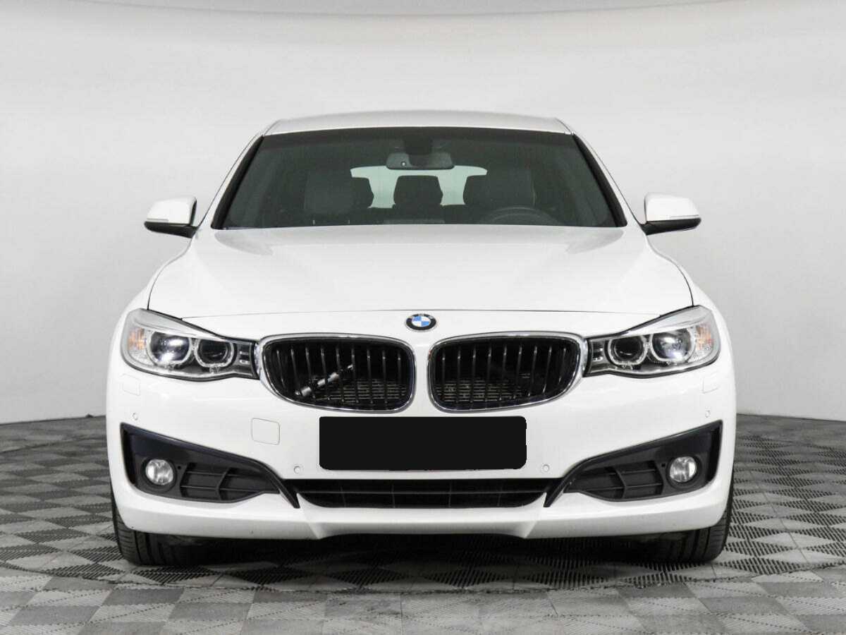 BMW 3 серии с пробегом — 2016 год. Фото: #2