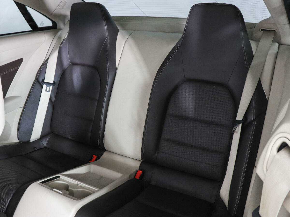 Mercedes-Benz E-Класс с пробегом — 2014 год. Фото: #11