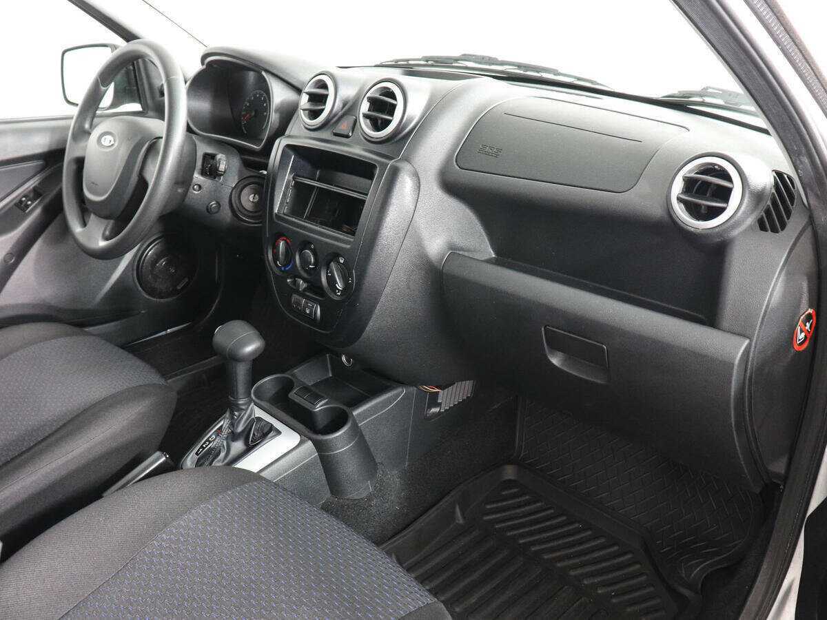 Lada (ВАЗ) Granta с пробегом — 2014 год. Фото: #9