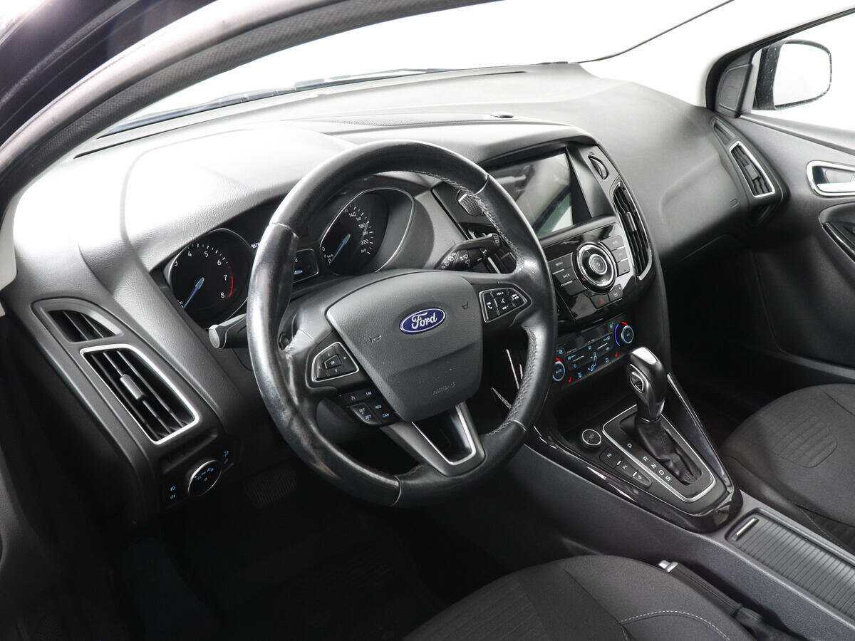 Ford Focus с пробегом — 2017 год. Фото: #8