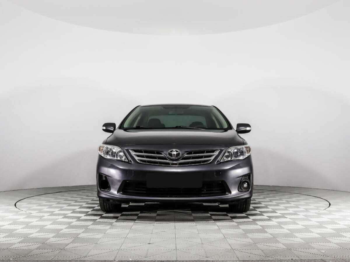 Toyota Corolla с пробегом — 2012 год. Фото: #1