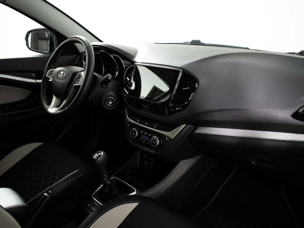 Lada (ВАЗ) Vesta с пробегом — 2019 год. Фото: #4