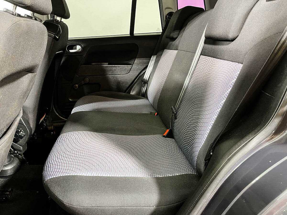 Ford Fusion с пробегом — 2012 год. Фото: #7