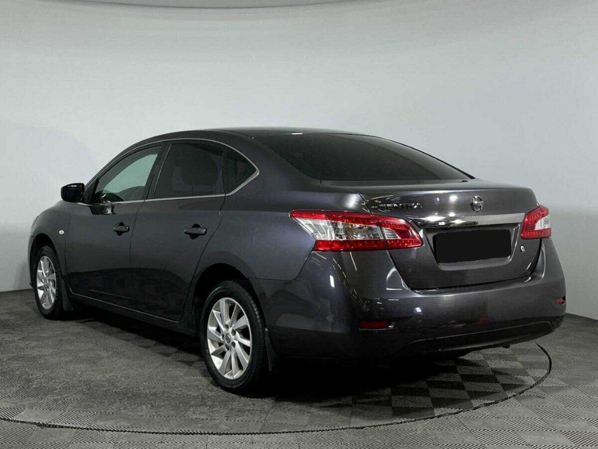 Nissan Sentra с пробегом — 2015 год. Фото: #6