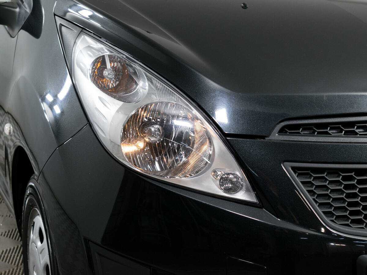 Chevrolet Spark с пробегом — 2013 год. Фото: #17