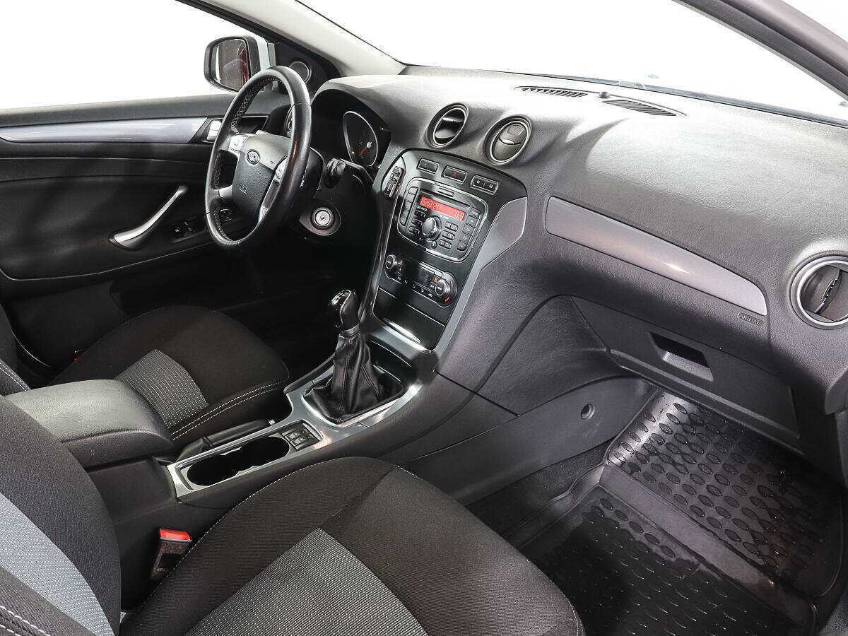 Ford Mondeo с пробегом — 2013 год. Фото: #8