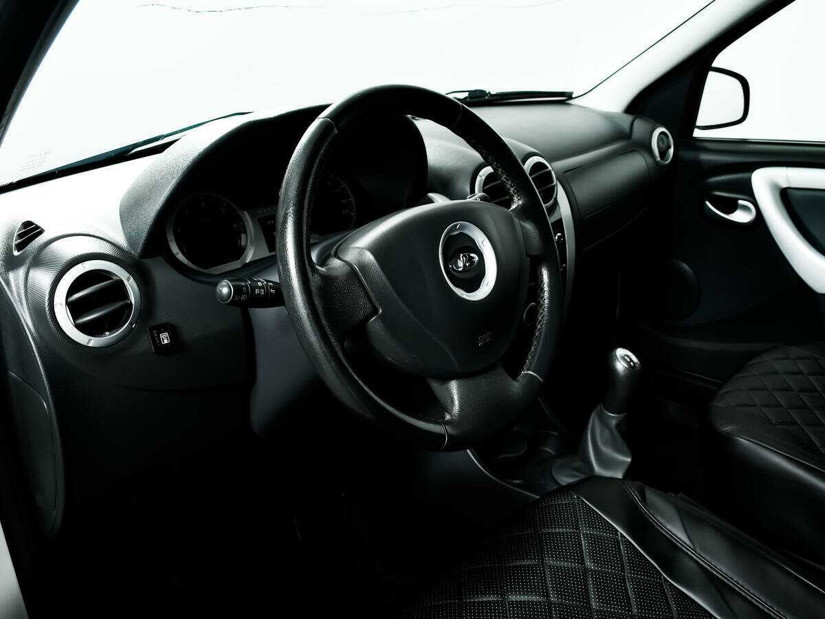 Lada (ВАЗ) Largus с пробегом — 2018 год. Фото: #12