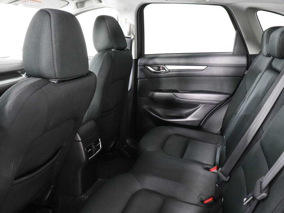 Mazda CX-5 с пробегом — 2018 год. Фото: #11