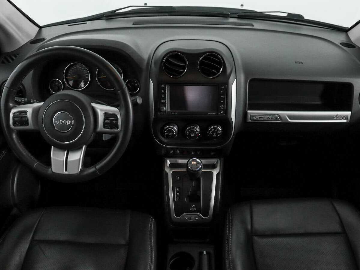 Jeep Compass с пробегом — 2014 год. Фото: #11