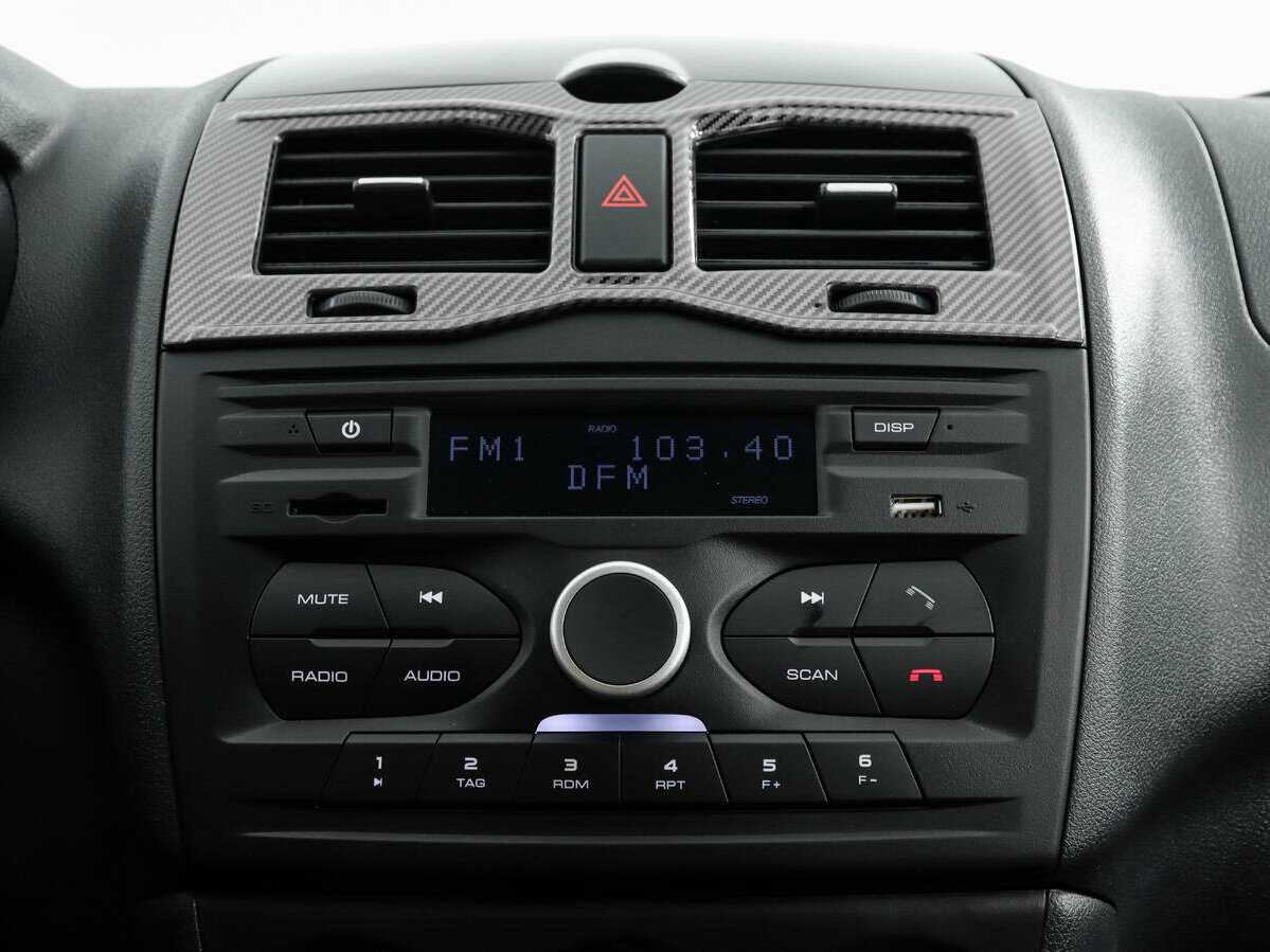 Lada (ВАЗ) Granta с пробегом — 2024 год. Фото: #12