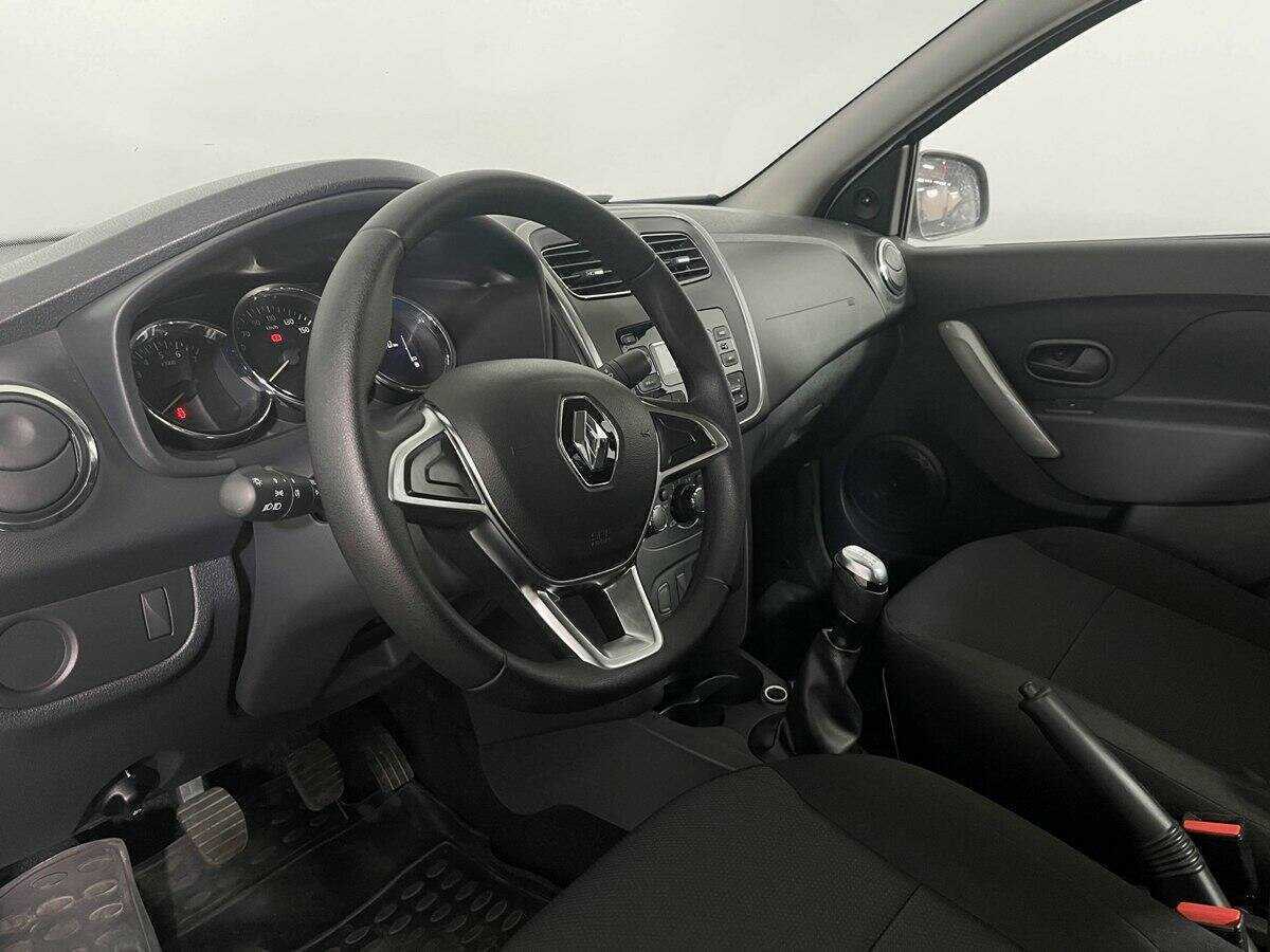 Renault Logan с пробегом — 2021 год. Фото: #10