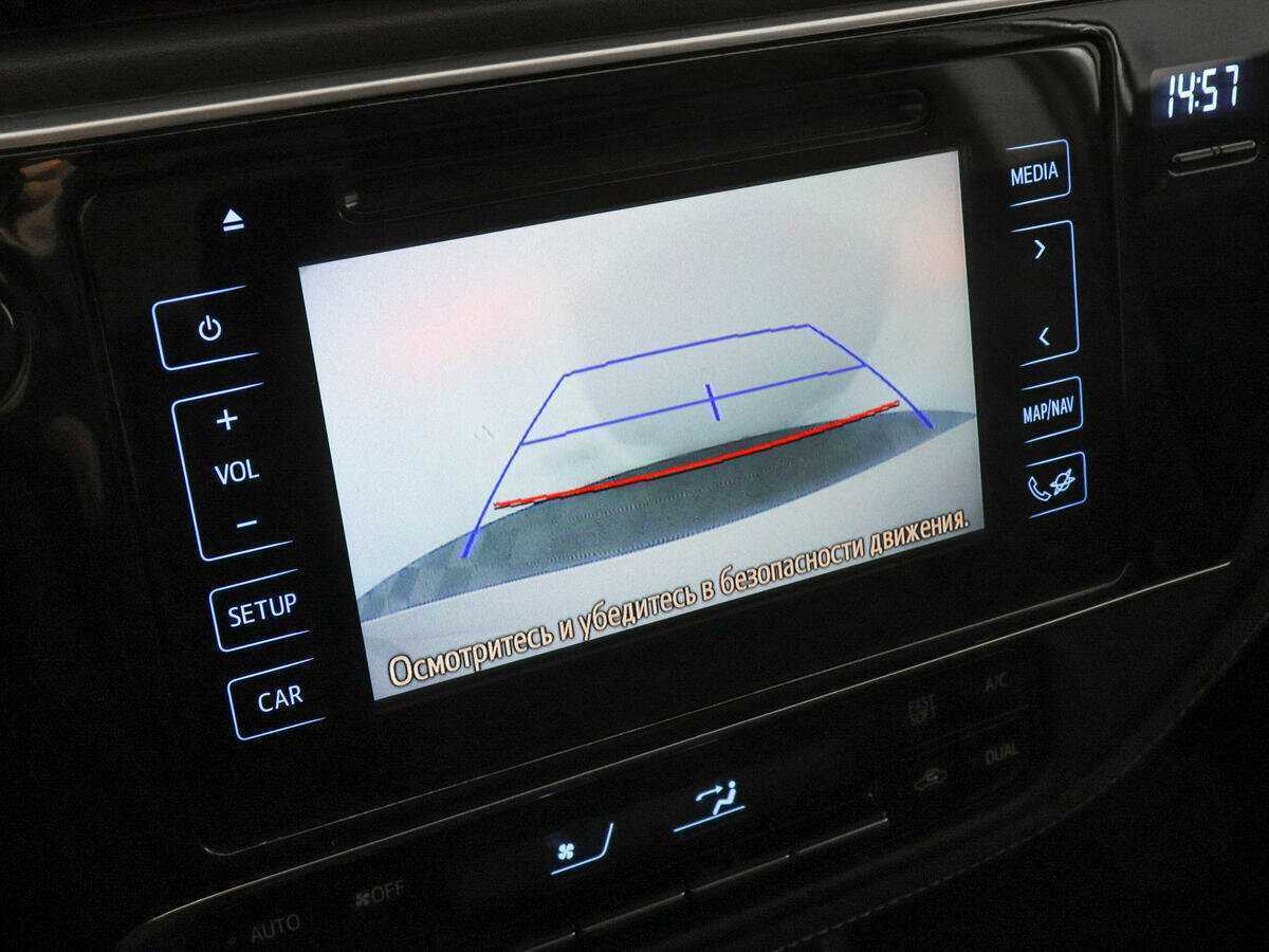 Toyota Corolla с пробегом — 2018 год. Фото: #12