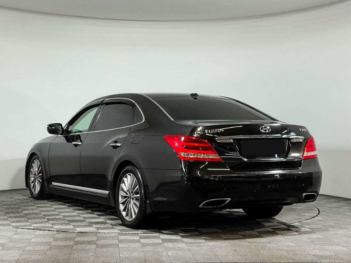 Hyundai Equus с пробегом — 2014 год. Фото: #6