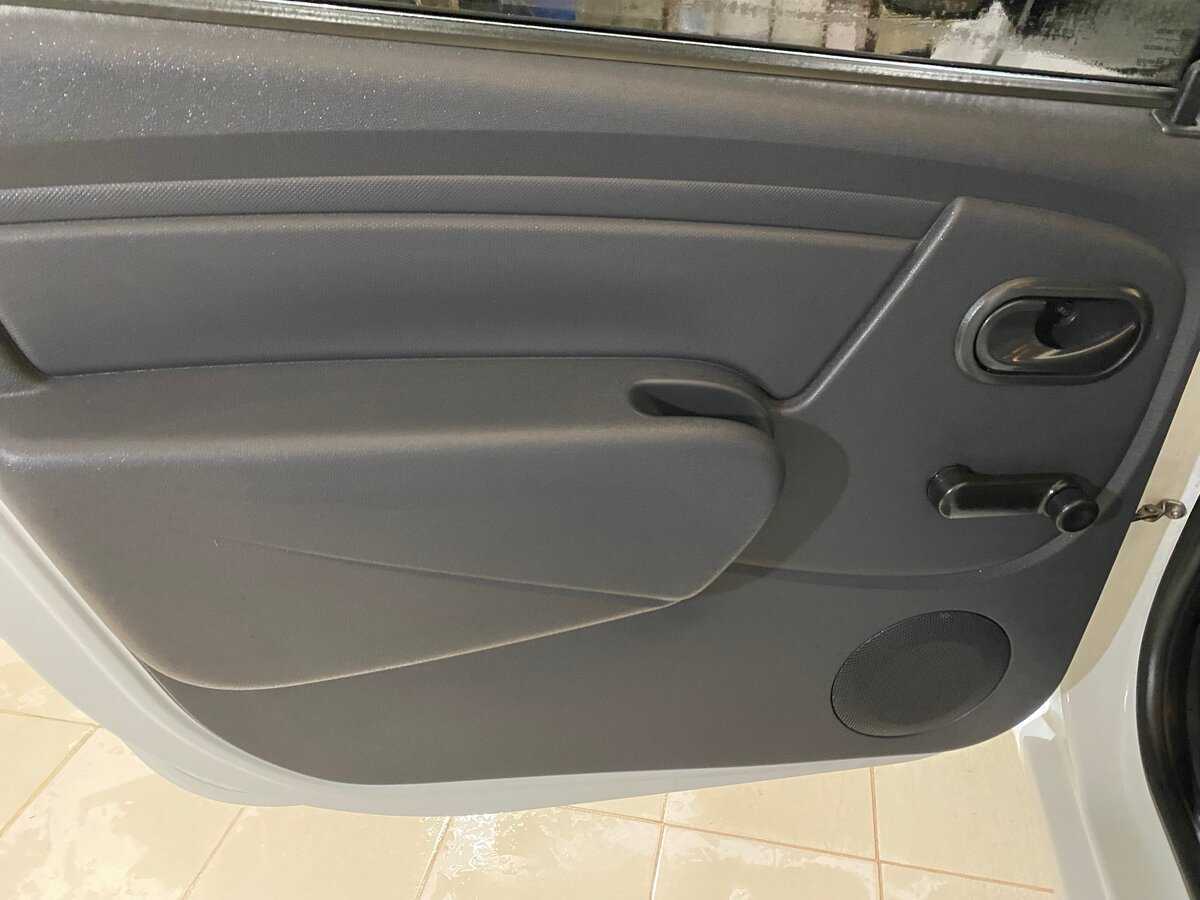 Lada (ВАЗ) Largus с пробегом — 2020 год. Фото: #14