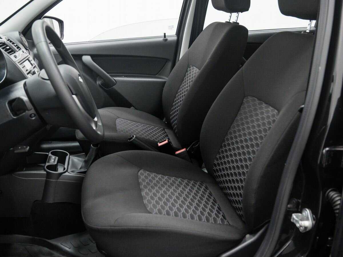 Lada (ВАЗ) Granta с пробегом — 2023 год. Фото: #13